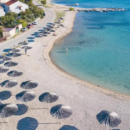 Robyn On The Apartamento Srima