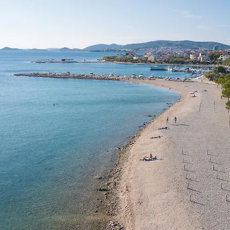 Apartamento Robyn On The Srima